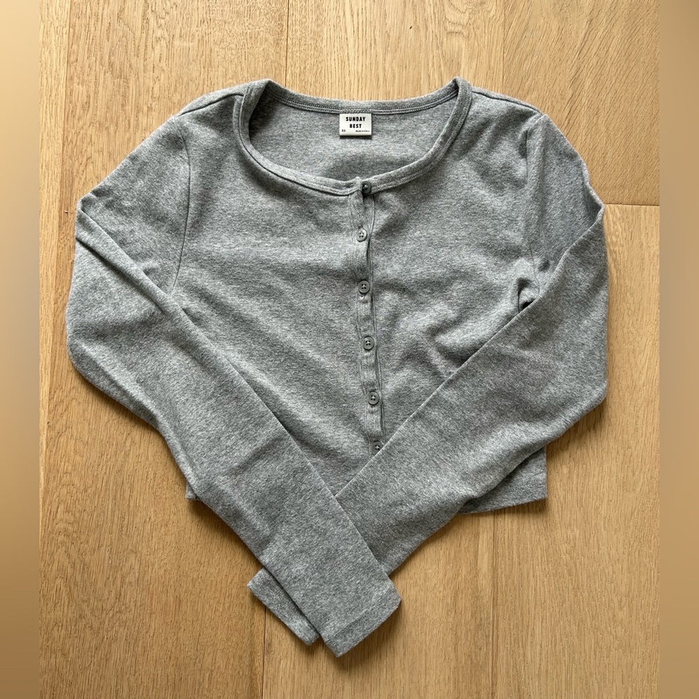 Aritzia cropped cardigan